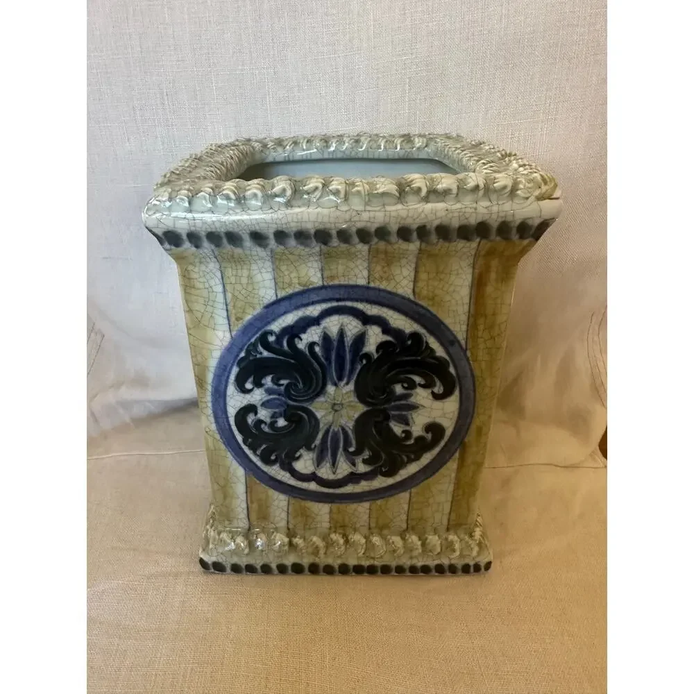 Maitland Smith Vintage Blue Porcelain Jar Chinoiserie Utencil holder square